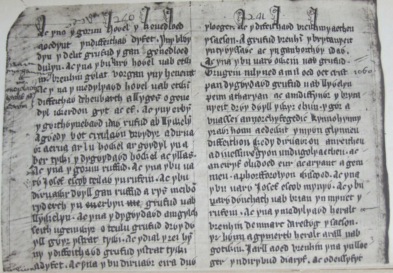Columnas 240 - 241 del Libro Rojo de Hergest, 1375 - 1425. Escaneo de la edición facsímil de J. Gwenogvryn Evans (1890)