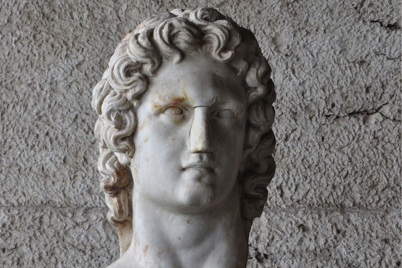 Helios en La Odisea: El dios del sol